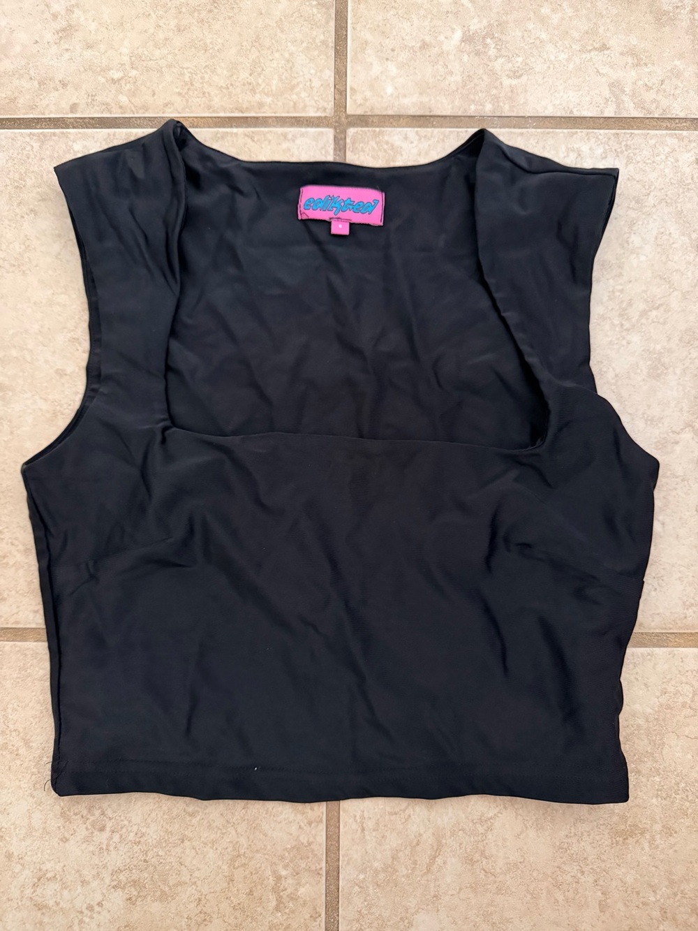 EUC Edikted Black Square Neck Crop Top